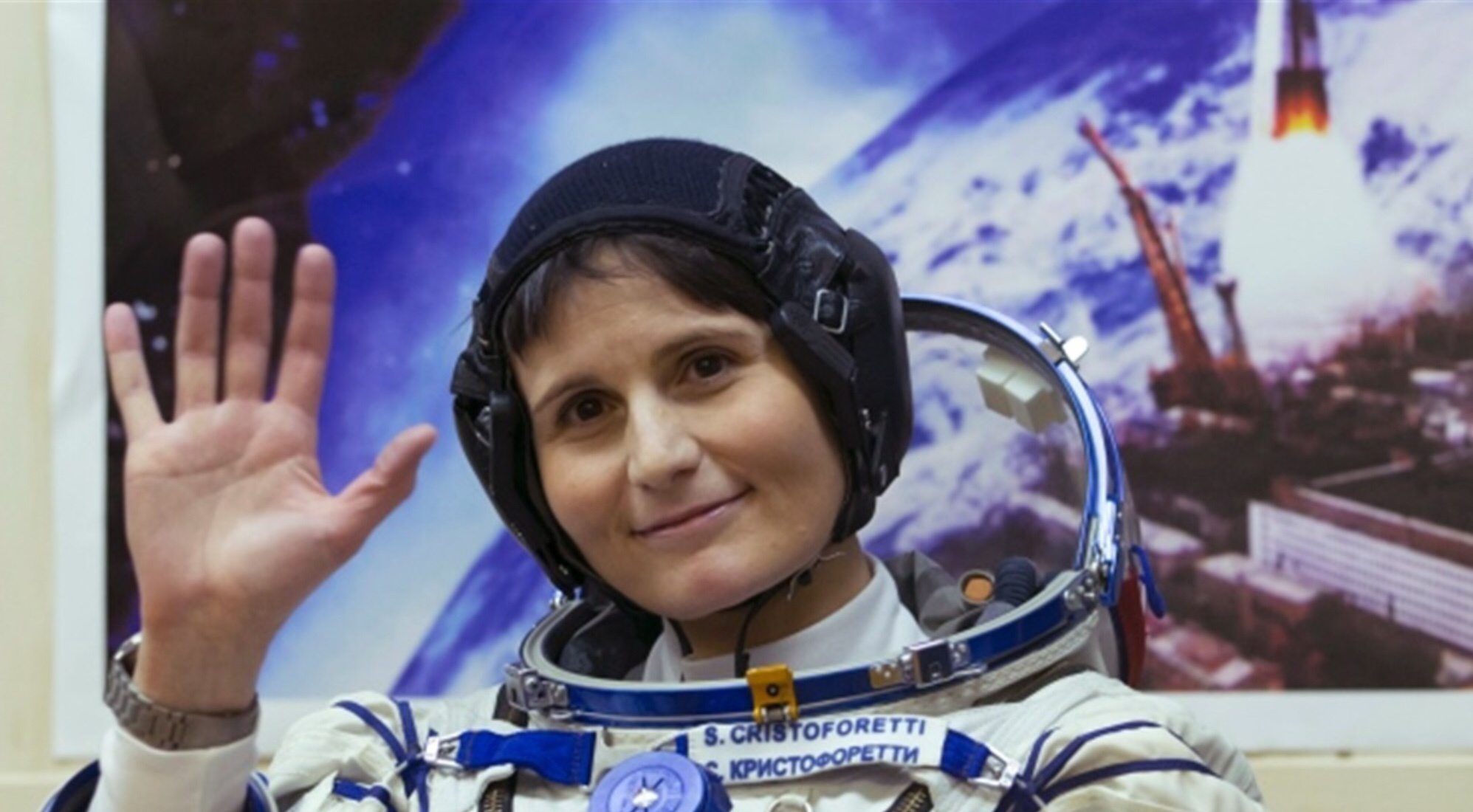 Женщина космонавт фото. Саманта Кристофоретти. Саманта Кристофоретти пилот.